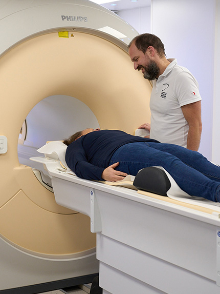 MRT (Magnetresonanztomographie), Ultraschalluntersuchungen | Radiologischer Befund | Praxis für Radiologie & Nuklearmedizin