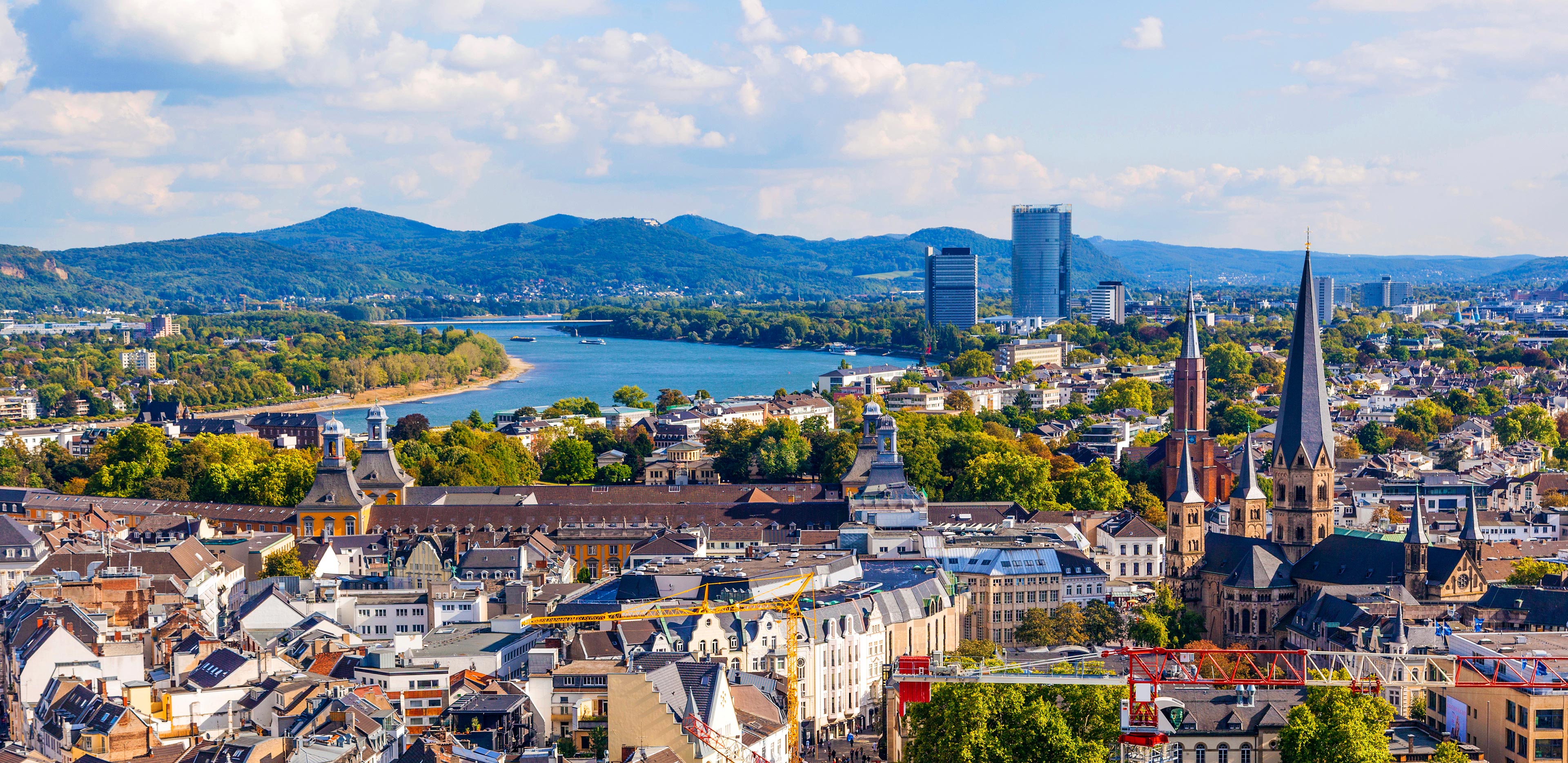 Strahlentherapie, CT (Computertomographie) | Röntgenaufnahmen | Praxis für Radiologie & Nuklearmedizin